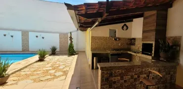 Casa com 3 Quartos à venda, 360m² no Goiania 2, Goiânia - Foto 3