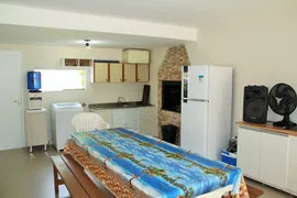 Casa com 3 Quartos para alugar, 200m² no Praia de Canto Grande, Bombinhas - Foto 23
