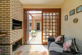 Casa com 4 Quartos à venda, 259m² no Espiríto Santo, Porto Alegre - Foto 33