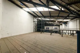 Galpão / Depósito / Armazém para alugar, 890m² no São Lourenço, Niterói - Foto 19