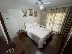 Sobrado com 3 Quartos à venda, 425m² no Chacaras Pietraroia , Londrina - Foto 25