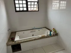 Casa com 4 Quartos à venda, 225m² no Portal de Versalhes 2, Londrina - Foto 17