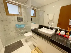 Casa com 4 Quartos à venda, 230m² no Filadelfia, Betim - Foto 10