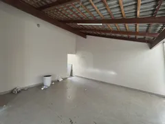 Casa com 3 Quartos à venda, 150m² no Jardim Holanda, Uberlândia - Foto 2