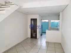 Casa com 2 Quartos à venda, 59m² no Parque Xangri La, Contagem - Foto 1