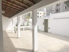 Casa com 5 Quartos para alugar, 180m² no Santa Mônica, Uberlândia - Foto 5