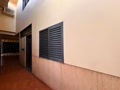 Casa Comercial com 3 Quartos à venda, 260m² no Jardim João Rossi, Ribeirão Preto - Foto 2