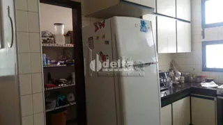 Casa com 5 Quartos à venda, 326m² no Tabajaras, Uberlândia - Foto 13