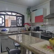 Casa com 3 Quartos à venda, 156m² no Jardim Santa Maria, Guarujá - Foto 18