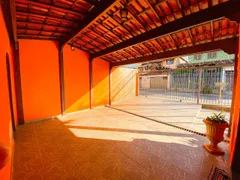 Casa com 3 Quartos à venda, 140m² no Parque Recreio, Contagem - Foto 3