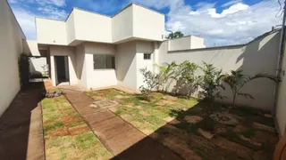 Casa com 3 Quartos à venda, 80m² no Conjunto Primavera, Goiânia - Foto 3