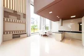 Casa de Condomínio com 3 Quartos à venda, 299m² no Santa Felicidade, Curitiba - Foto 1