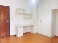 Casa com 4 Quartos à venda, 234m² no Vila Trujillo, Sorocaba - Foto 4