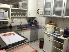 Sobrado com 3 Quartos à venda, 205m² no Jardim Santa Barbara, Guarulhos - Foto 17