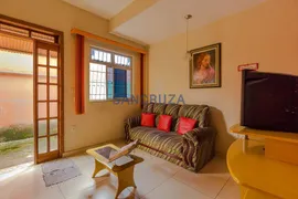 Casa com 7 Quartos à venda, 220m² no Santa Cruz Industrial, Contagem - Foto 4
