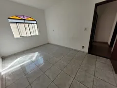 Casa com 3 Quartos à venda, 360m² no Novo Progresso, Contagem - Foto 11