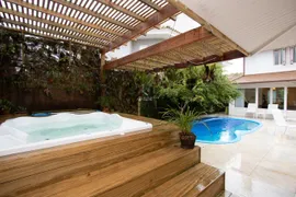 Casa de Condomínio com 4 Quartos à venda, 300m² no Lagoa da Conceição, Florianópolis - Foto 27