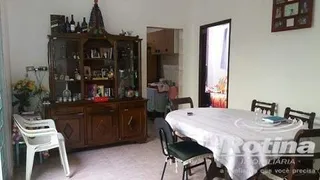 Casa com 4 Quartos à venda, 170m² no Martins, Uberlândia - Foto 1