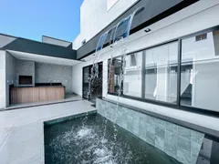 Casa de Condomínio com 3 Quartos à venda, 214m² no Morada da Colina, Uberlândia - Foto 1