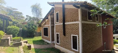 Casa com 2 Quartos para venda ou aluguel, 210m² no Chacaras do Refugio Granja Viana, Cotia - Foto 2