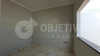 Casa com 3 Quartos à venda, 69m² no Jardim Canaã, Uberlândia - Foto 8