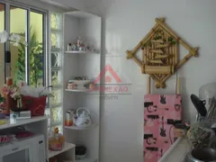 Casa com 3 Quartos à venda, 180m² no Jardim Miriam, Suzano - Foto 9