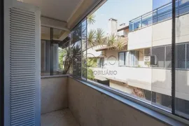Casa com 3 Quartos para alugar, 196m² no Vila Assunção, Porto Alegre - Foto 17