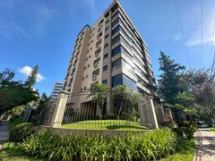 Apartamento com 3 Quartos para alugar, 170m² no Mont' Serrat, Porto Alegre - Foto 1