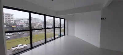 Conjunto Comercial / Sala para alugar, 70m² no De Lazzer, Caxias do Sul - Foto 5