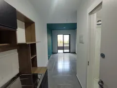 Apartamento com 1 Quarto para venda ou aluguel, 26m² no Novo Mundo, Curitiba - Foto 2