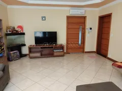 Casa com 3 Quartos à venda, 299m² no Planalto Verde I, Ribeirão Preto - Foto 2