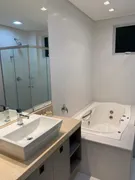 Apartamento com 3 Quartos para alugar, 125m² no Centro, Balneário Camboriú - Foto 4