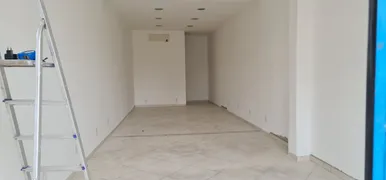 Loja / Salão / Ponto Comercial para alugar, 55m² no Centro, Valença - Foto 1