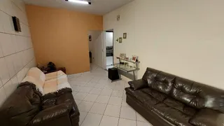 Casa com 4 Quartos à venda, 190m² no Gravatás, Uberlândia - Foto 4