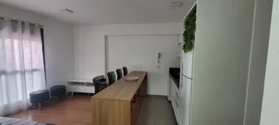 Apartamento com 1 Quarto para alugar, 31m² no Água Verde, Curitiba - Foto 12