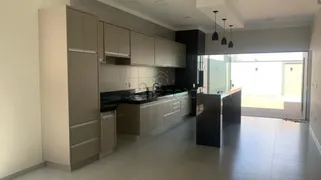 Casa com 3 Quartos para alugar, 173m² no Patrimonio de Sao Joao Batista, Olímpia - Foto 3