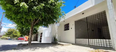 Casa com 3 Quartos à venda, 90m² no Vassoural, Caruaru - Foto 1