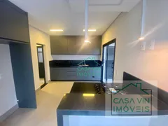 Casa com 3 Quartos à venda, 220m² no Condominio Vivenda das Pitangueiras, Valinhos - Foto 5