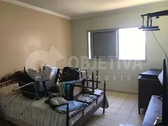 Casa com 4 Quartos à venda, 276m² no Saraiva, Uberlândia - Foto 11