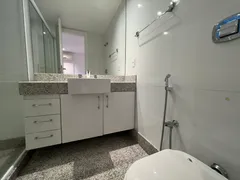 Apartamento com 4 Quartos para alugar, 300m² no Leblon, Rio de Janeiro - Foto 8