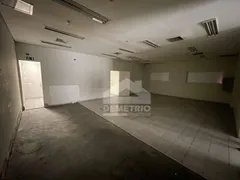 Loja / Salão / Ponto Comercial para alugar, 320m² no Jardim Maria Augusta, Taubaté - Foto 7