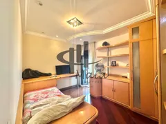 Apartamento com 4 Quartos para alugar, 235m² no Santo Antônio, São Caetano do Sul - Foto 16