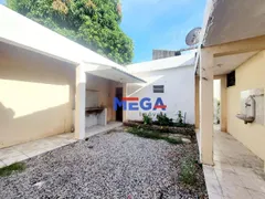 Casa com 4 Quartos para alugar, 290m² no Parque Araxá, Fortaleza - Foto 14