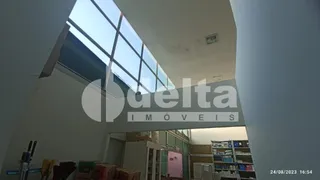 Galpão / Depósito / Armazém à venda, 349m² no Presidente Roosevelt, Uberlândia - Foto 10