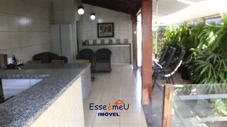 Casa de Condomínio com 5 Quartos à venda, 250m² no Jardins Madri, Goiânia - Foto 2