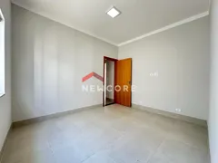 Casa com 3 Quartos à venda, 135m² no Zona 31, Maringá - Foto 17