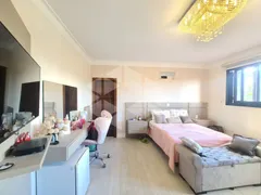 Casa com 3 Quartos para alugar, 311m² no Cinquentenário, Caxias do Sul - Foto 17