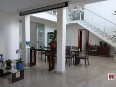 Casa com 3 Quartos para alugar, 305m² no São Bento, Belo Horizonte - Foto 4