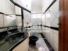 Casa com 3 Quartos à venda, 180m² no Granada, Uberlândia - Foto 16