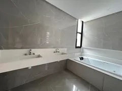 Sobrado com 4 Quartos à venda, 490m² no Residencial Alphaville Flamboyant, Goiânia - Foto 14